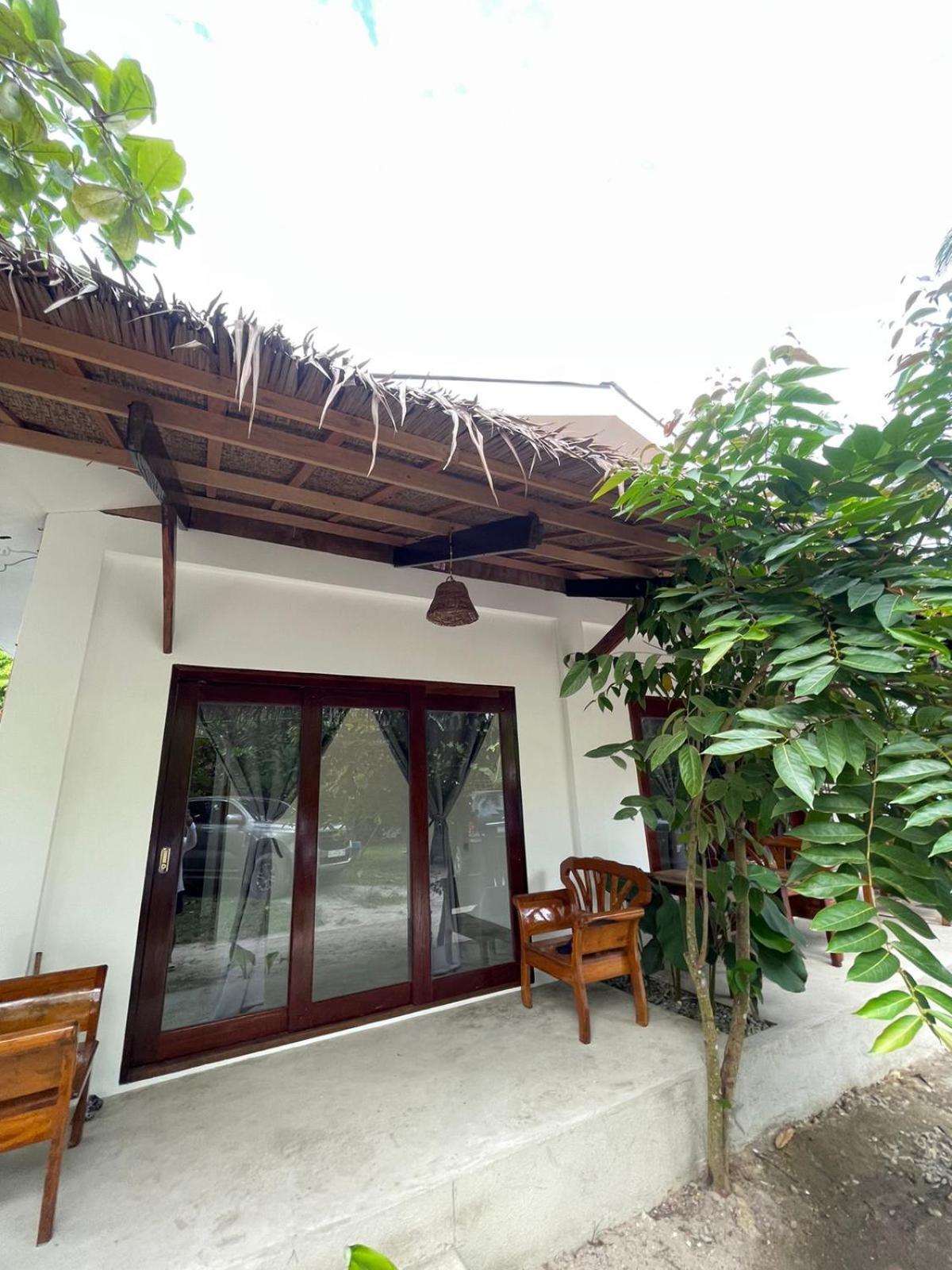La Visita Hotel General Luna  Luaran gambar